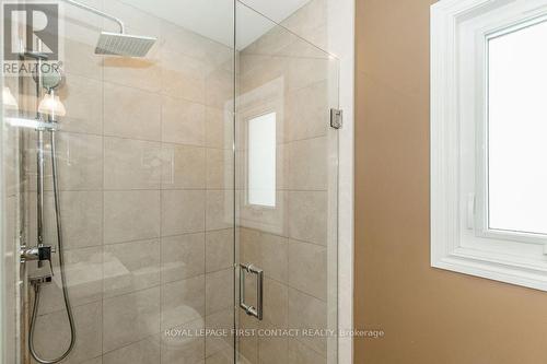 2776 Ireton Street, Innisfil, ON - Indoor Photo Showing Bathroom