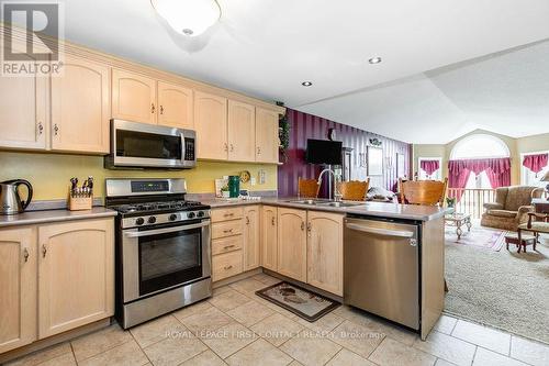 2776 Ireton Street, Innisfil, ON - Indoor Photo Showing Kitchen With Double Sink