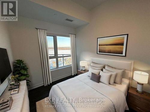 408 - 56 Lakeside Terrace, Barrie, ON - Indoor Photo Showing Bedroom