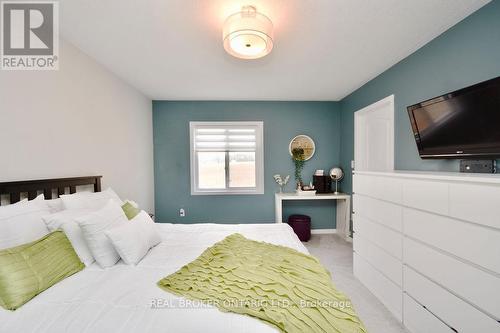 199 Diana Drive, Orillia, ON - Indoor Photo Showing Bedroom