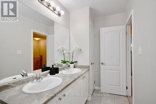199 Diana Drive, Orillia, ON - Indoor Photo Showing Bathroom