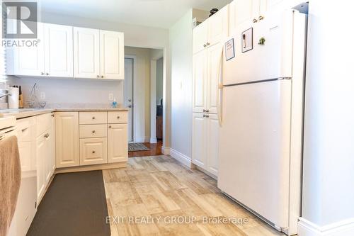 51 Elizabeth Crescent, Belleville, ON - Indoor Photo Showing Kitchen