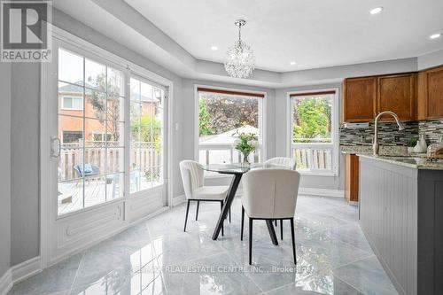 6059 Gemini Crescent, Mississauga, ON - Indoor Photo Showing Dining Room