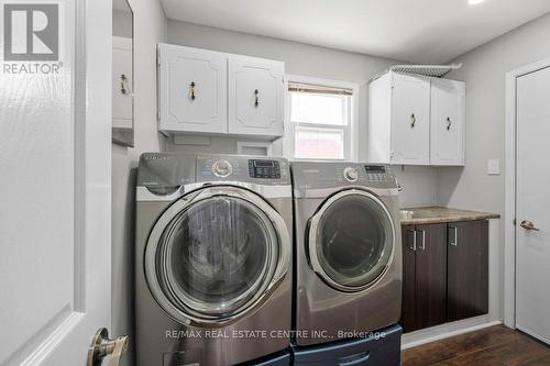 6059 Gemini Crescent, Mississauga, ON - Indoor Photo Showing Laundry Room
