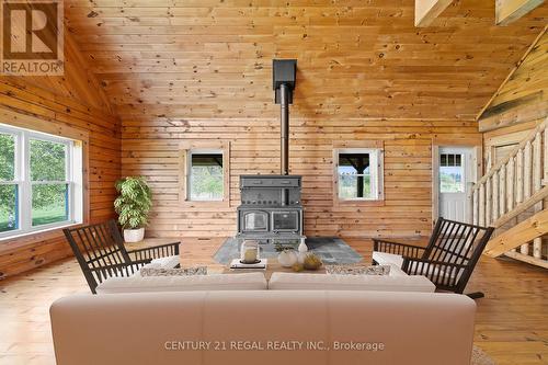 364 Lakeshore Rd Road, Brighton, ON - Indoor With Fireplace