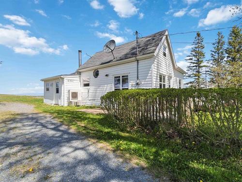 6385 Highway 215, Cheverie, NS 