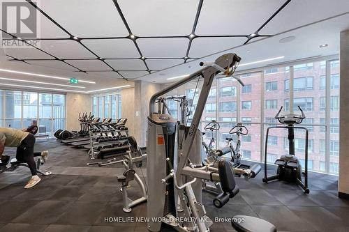 413 - 77 Mutual Street, Toronto, ON - Indoor Photo Showing Gym Room