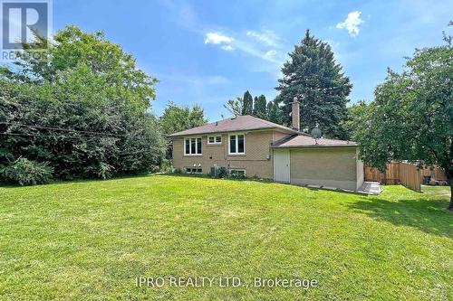 22 Royal Doulton Drive, Toronto, ON - Outdoor