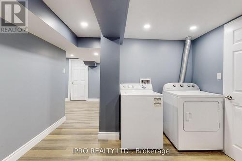 22 Royal Doulton Drive, Toronto (Parkwoods-Donalda), ON - Indoor Photo Showing Laundry Room