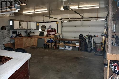 416 3Rd Avenue S, Martensville, SK - Indoor Photo Showing Garage