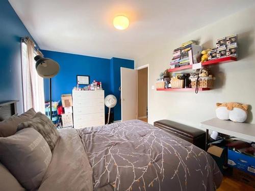 Chambre Ã  coucher principale - 8915 Rue Oméga, Brossard, QC - Indoor Photo Showing Bedroom