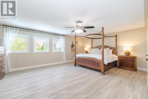 24 Oak Street, Halton Hills, ON - Indoor Photo Showing Bedroom