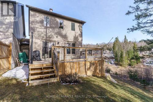 13 Brookside Crossing, Huntsville, ON - Outdoor With Exterior