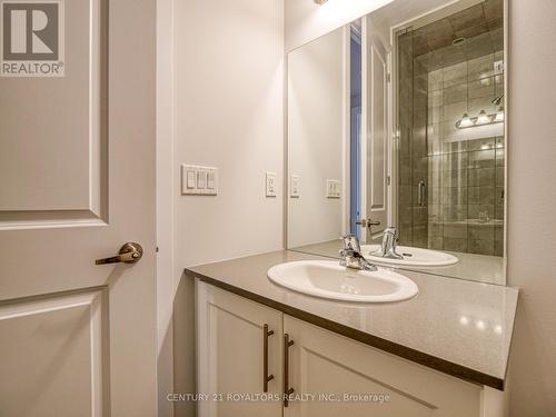 166 Prince Charles Crescent W, Woodstock, ON - Indoor Photo Showing Bathroom