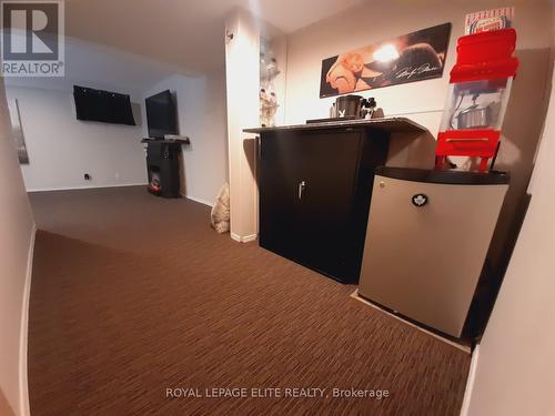 77 Carberry Crescent, Brampton, ON - Indoor Photo Showing Other Room