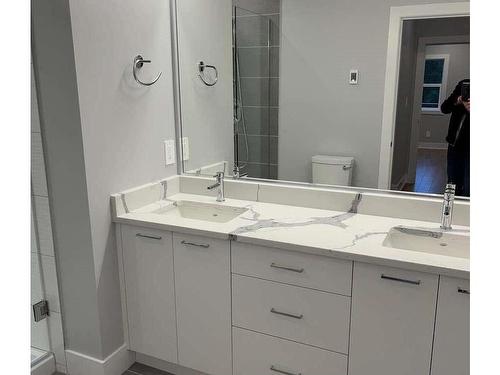 1305 Centauri Dr, Langford, BC - Indoor Photo Showing Bathroom