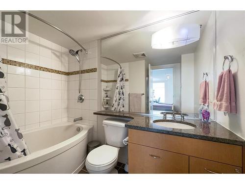 533 Yates Road Unit# 308, Kelowna, BC - Indoor Photo Showing Bathroom