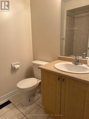 11 Ivory Silk Drive, Markham, ON - Indoor Photo Showing Bathroom