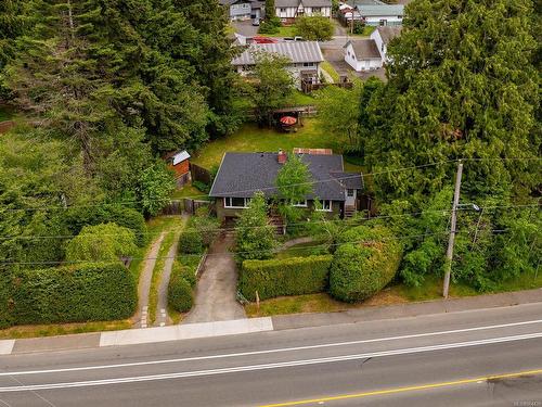 1110 Cumberland Rd, Courtenay, BC - Outdoor