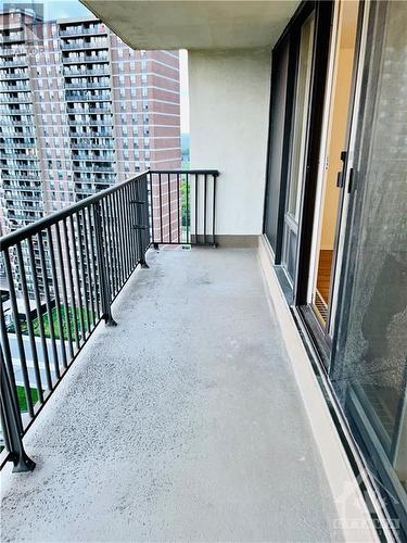 665 Bathgate Drive Unit#1901, Ottawa, ON - Outdoor With Exterior