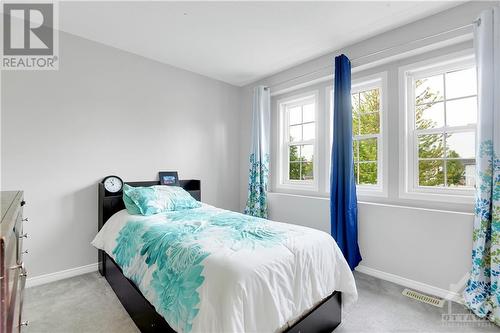 2242 Clendenan Crescent, Ottawa, ON - Indoor Photo Showing Bedroom