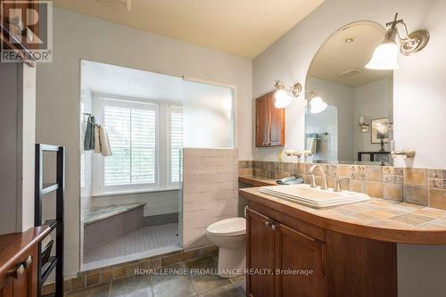 21 Storms Lane, Prince Edward County, ON - Indoor Photo Showing Bathroom