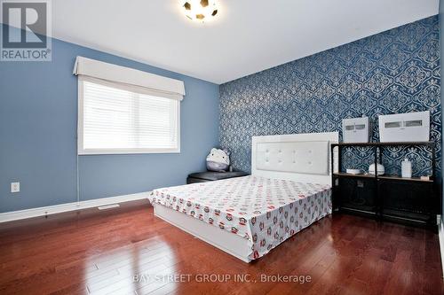 18 Cherry Bush Road, Vaughan, ON - Indoor Photo Showing Bedroom
