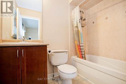 18 Cherry Bush Road, Vaughan, ON - Indoor Photo Showing Bathroom