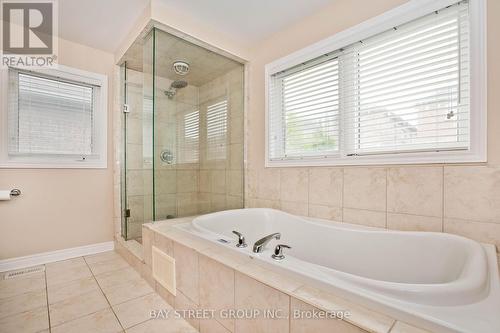 18 Cherry Bush Road, Vaughan, ON - Indoor Photo Showing Bathroom
