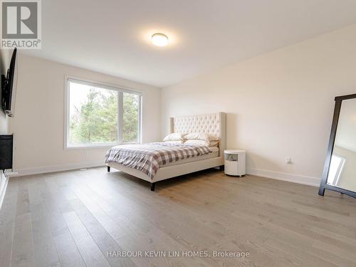 15 Knollview Lane, Richmond Hill, ON - Indoor Photo Showing Bedroom