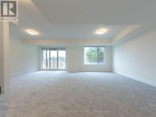 15 Knollview Lane, Richmond Hill, ON - Indoor Photo Showing Other Room