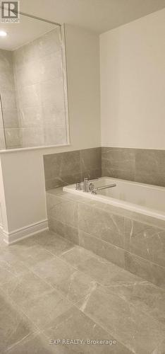 106 Bermondsey Way, Brampton, ON - Indoor Photo Showing Bathroom