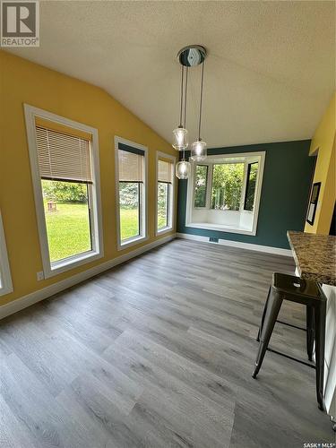 303 2Nd Avenue, Humboldt, SK - Indoor Photo Showing Kitchen