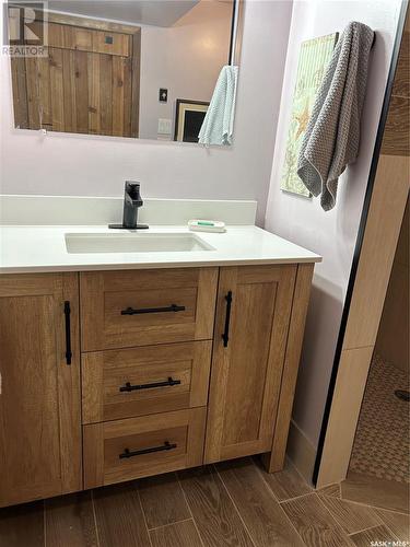 303 2Nd Avenue, Humboldt, SK - Indoor Photo Showing Bathroom