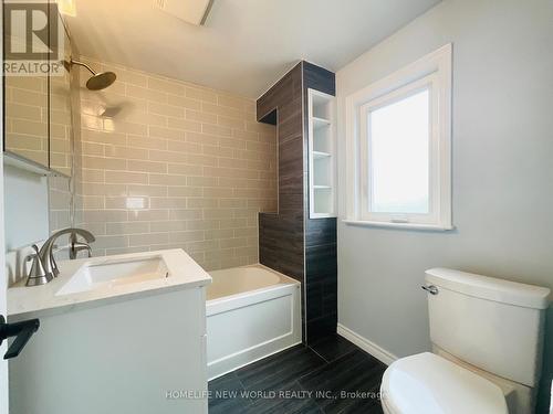 20 Roselm Road, Toronto, ON - Indoor Photo Showing Bathroom