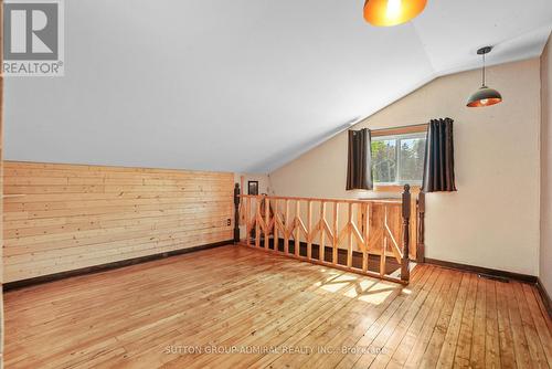 1309 Temple Avenue, Innisfil, ON - Indoor Photo Showing Other Room