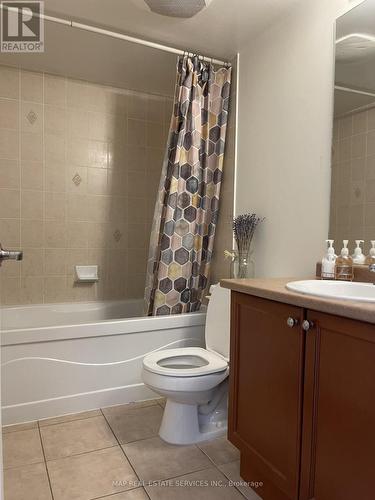 1216 - 335 Rathburn Road W, Mississauga, ON - Indoor Photo Showing Bathroom
