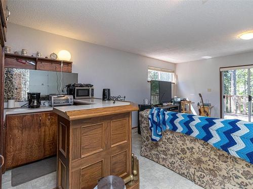 2524 Wentwich Rd, Langford, BC - Indoor Photo Showing Bedroom