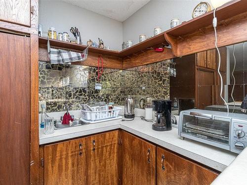 2524 Wentwich Rd, Langford, BC - Indoor