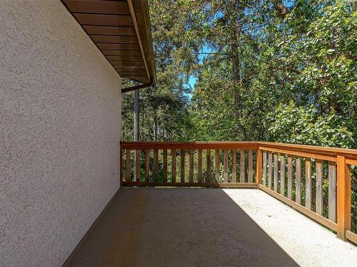 2524 Wentwich Rd, Langford, BC - Outdoor