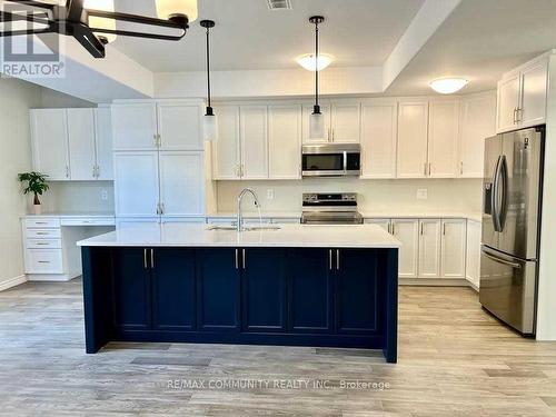 86 Riverstone Way, Belleville, ON - Indoor Photo Showing Kitchen With Upgraded Kitchen