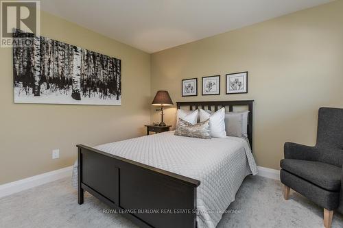 357 Cardinal Avenue, Burlington, ON - Indoor Photo Showing Bedroom