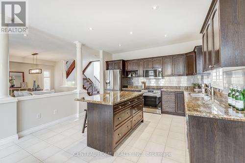Main - 14 Pelham Drive, Hamilton, ON - Indoor Photo Showing Kitchen With Upgraded Kitchen