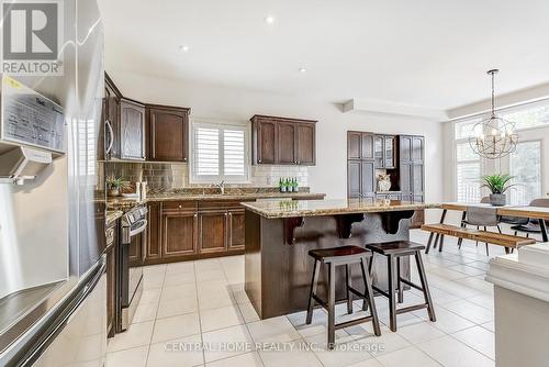 Main - 14 Pelham Drive, Hamilton, ON - Indoor Photo Showing Kitchen With Upgraded Kitchen