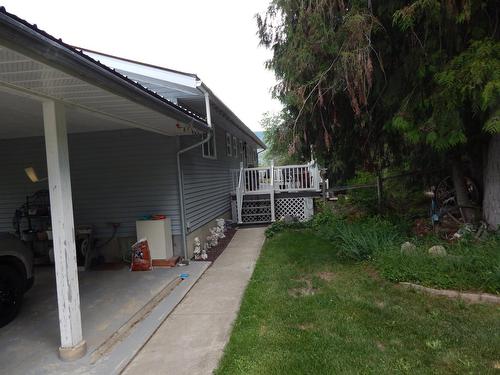 3635 Phillips Rd, Creston, BC - Outdoor With Deck Patio Veranda