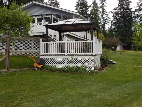 3635 Phillips Rd, Creston, BC - Outdoor With Deck Patio Veranda