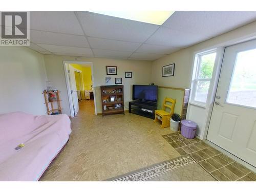 3635 Phillips Road, Creston, BC - Indoor