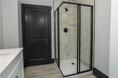 417 Davis Street, Port Colborne, ON - Indoor Photo Showing Bathroom