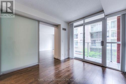 314 - 21 Nelson Street, Toronto, ON - Indoor Photo Showing Other Room