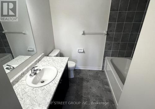 1767 Magenta Road, Pickering, ON - Indoor Photo Showing Bathroom